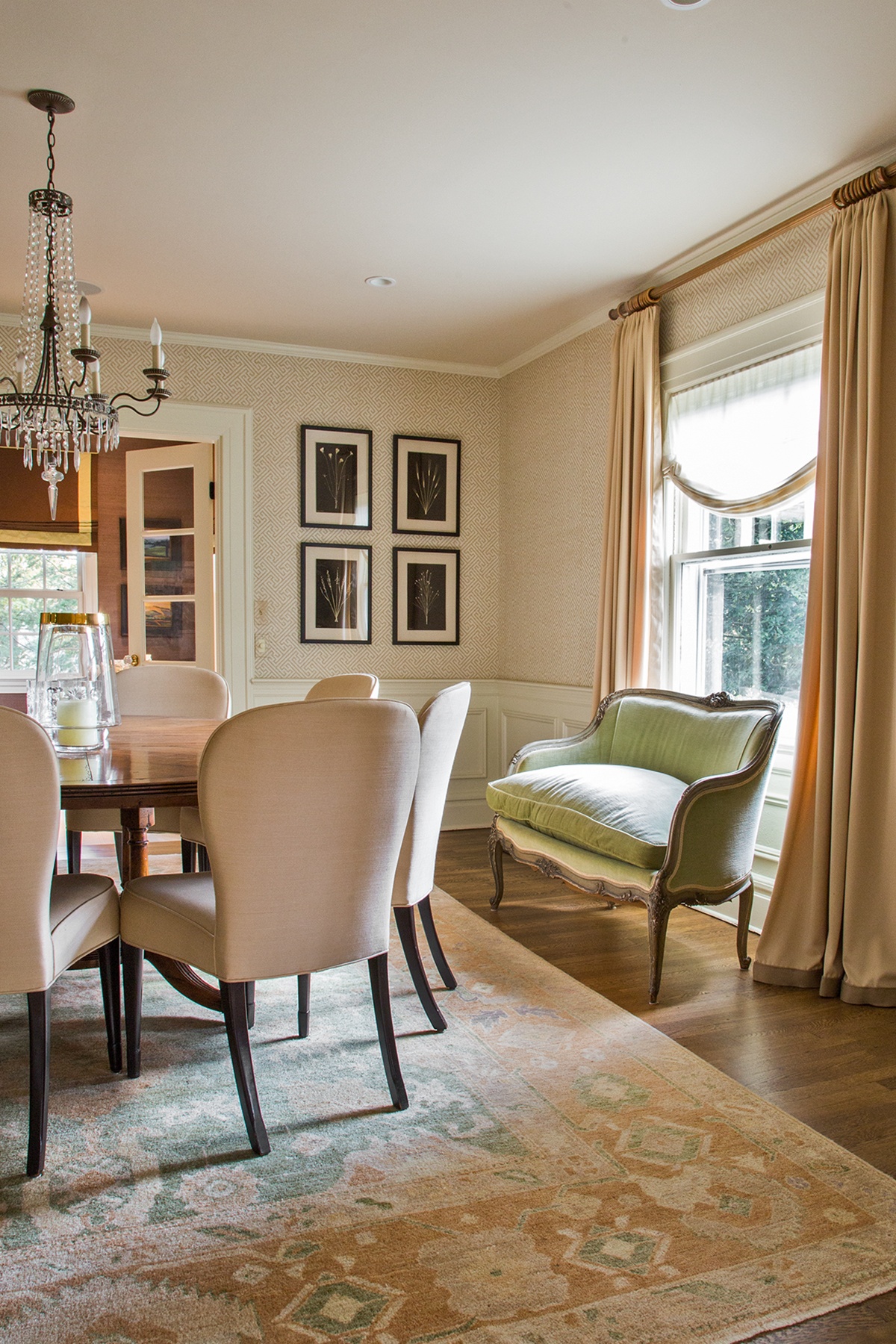 Scattered – Donna Sirriani Interiors